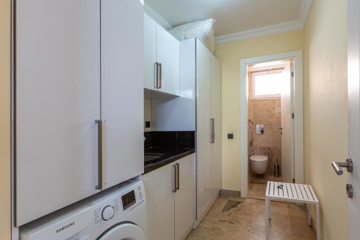 Image No.14-6 Bed Villa for sale