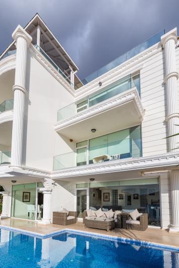 Image No.3-4 Bed Villa for sale