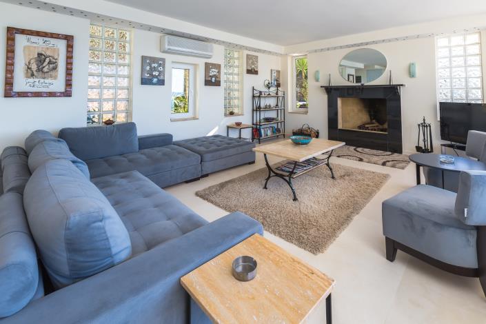 Image No.9-4 Bed Villa for sale