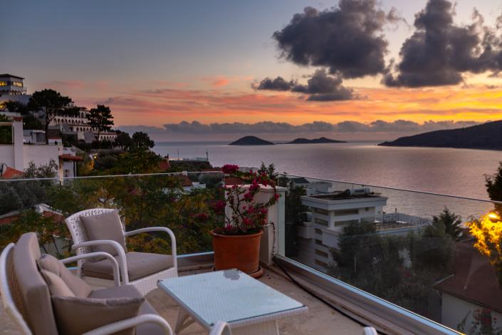 Image No.26-3 Bed Villa for sale