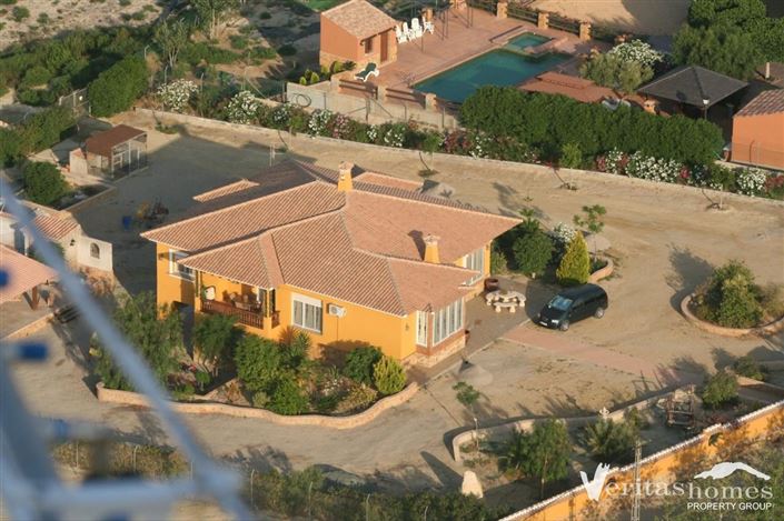 Image No.5-4 Bed Villa for sale