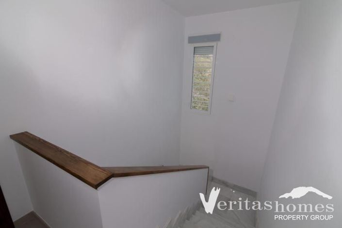 Image No.15-4 Bed Villa for sale