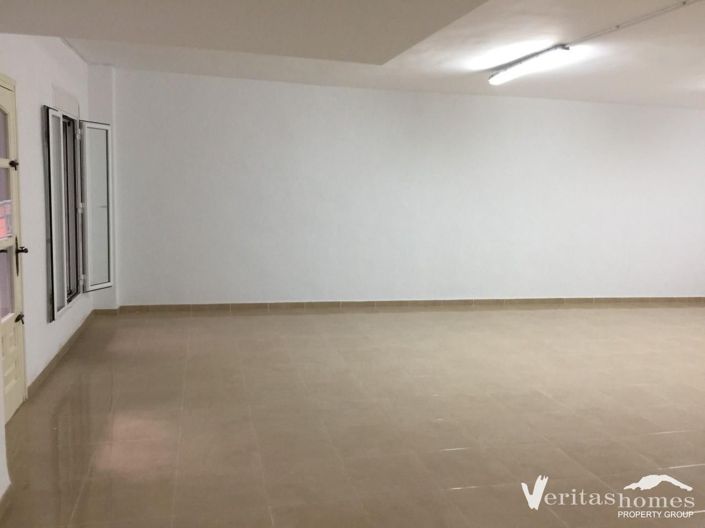 Image No.2-Commercial à vendre à Mojacar