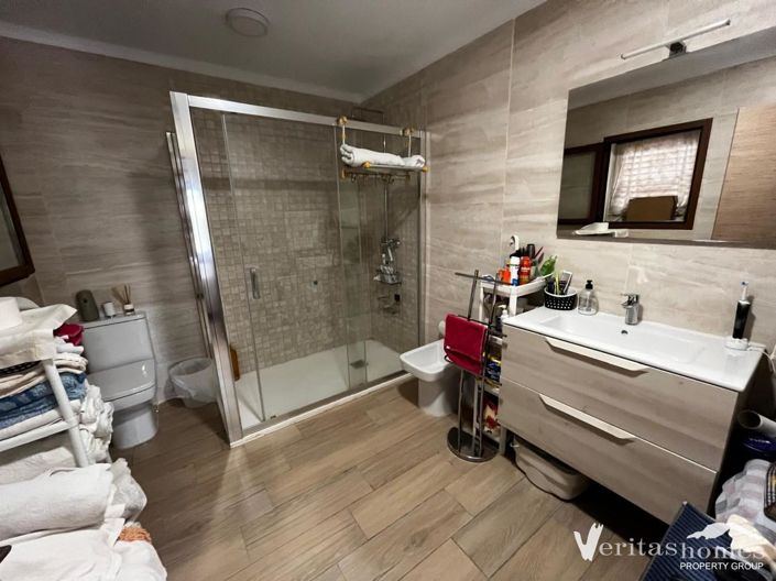 Image No.15-5 Bed Villa for sale