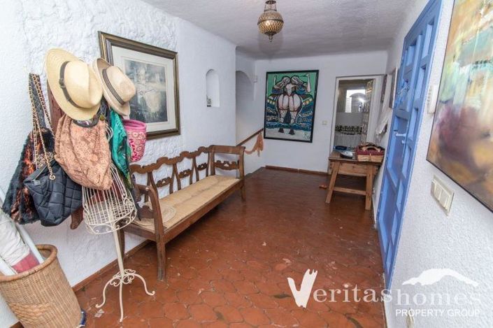 Image No.11-4 Bed Villa for sale