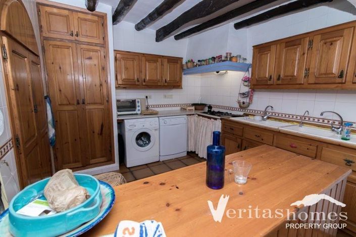 Image No.14-4 Bed Villa for sale