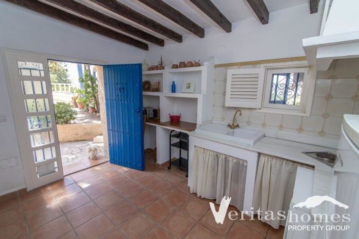 Image No.19-4 Bed Villa for sale