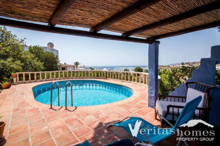 Image No.8-4 Bed Villa for sale