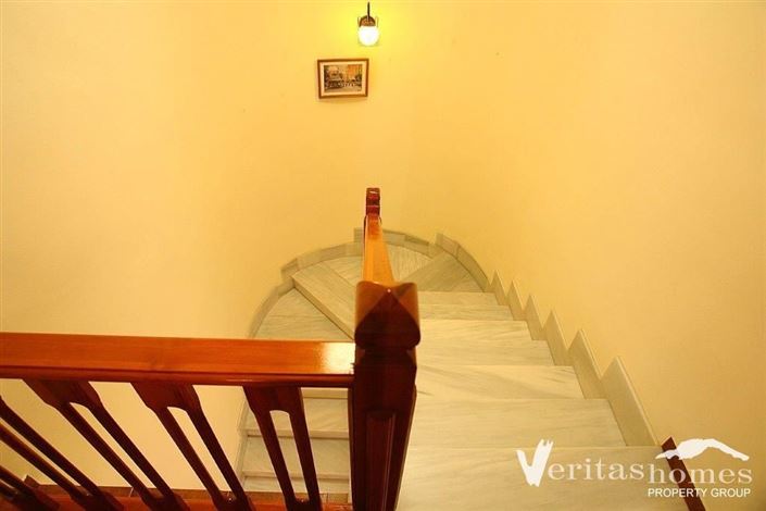 Image No.18-3 Bed Villa for sale