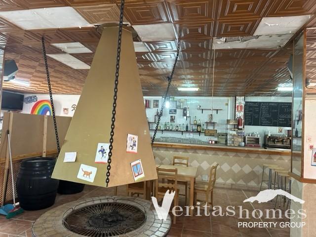 Image No.10-Commercial de 9 chambres à vendre à Los Gallardos