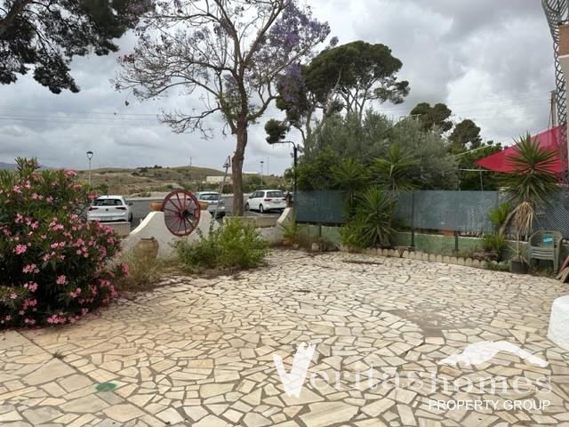 Image No.2-Commercial de 9 chambres à vendre à Los Gallardos