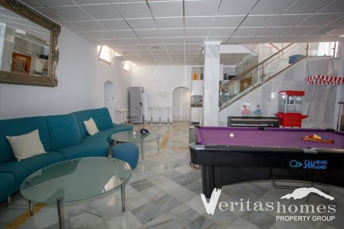 Image No.17-4 Bed Villa for sale