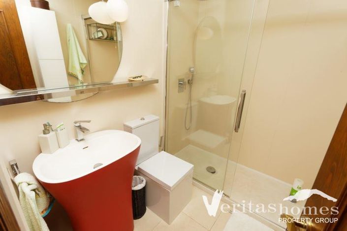 Image No.21-4 Bed Villa for sale