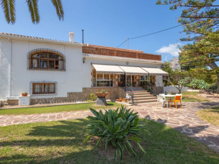 Image No.4-Villa de 6 chambres à vendre à Javea