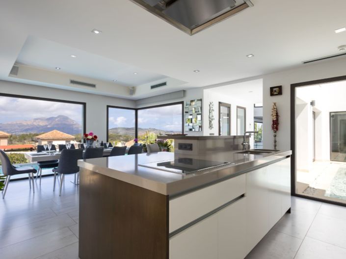 Image No.12-5 Bed Villa for sale