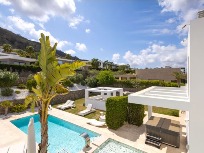 Image No.26-5 Bed Villa for sale