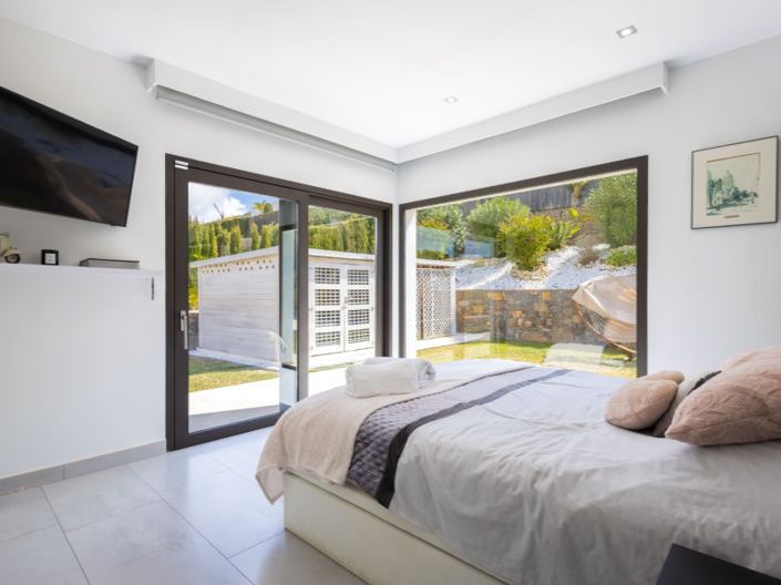 Image No.28-5 Bed Villa for sale