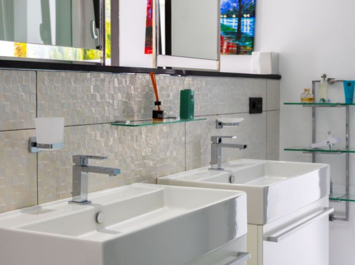 Image No.36-5 Bed Villa for sale