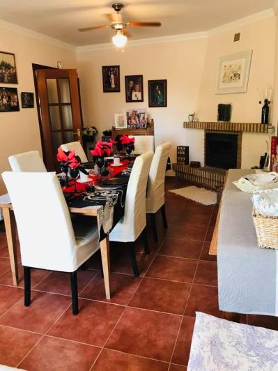 Image No.24-4 Bed House/Villa for sale