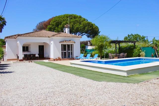Image No.2-4 Bed Villa / Detached for sale