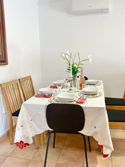 Image No.23-4 Bed Villa / Detached for sale