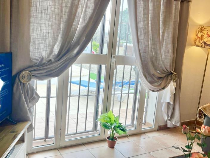 Image No.27-4 Bed Villa / Detached for sale