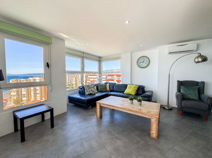 Image No.6-3 Bed Property for sale