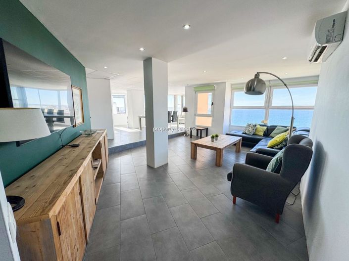 Image No.8-3 Bed Property for sale