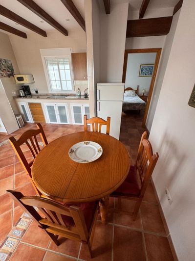 Image No.6-13 Bed Property for sale