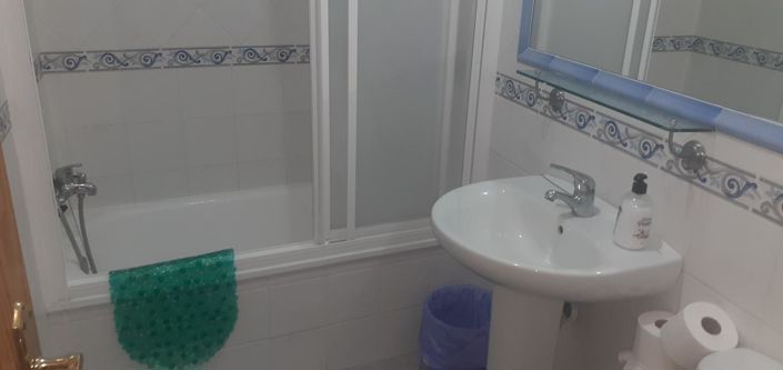 Image No.32-3 Bed Property for sale