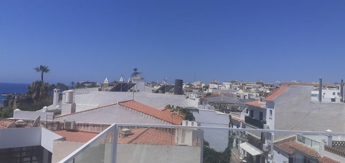 Image No.42-3 Bed Property for sale