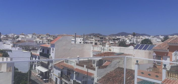 Image No.43-3 Bed Property for sale