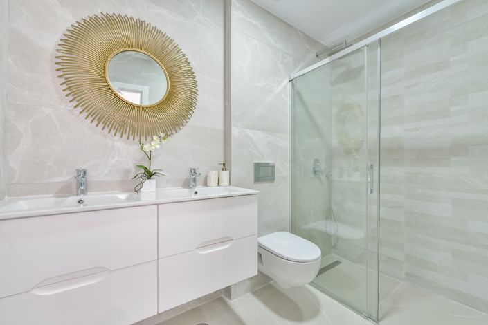 Image No.20-2 Bed Apartment for sale