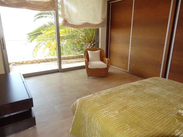 Image No.32-4 Bed Villa for sale