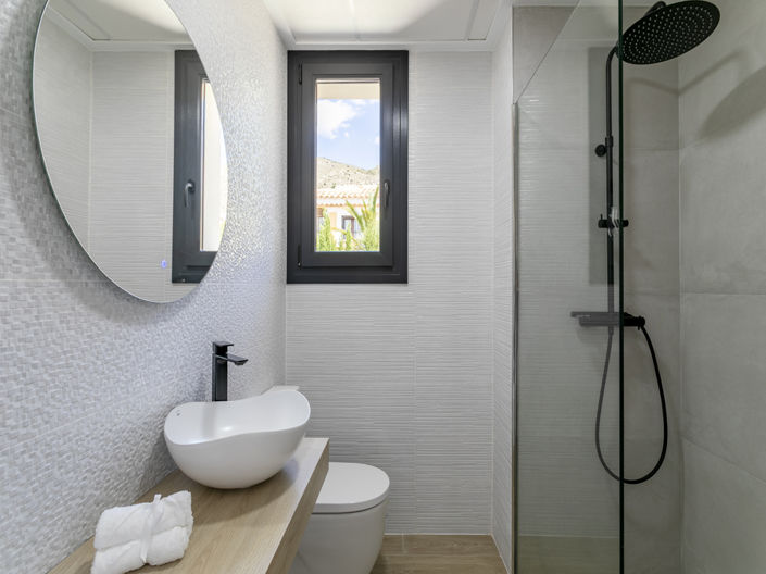 Image No.18-3 Bed Villa for sale