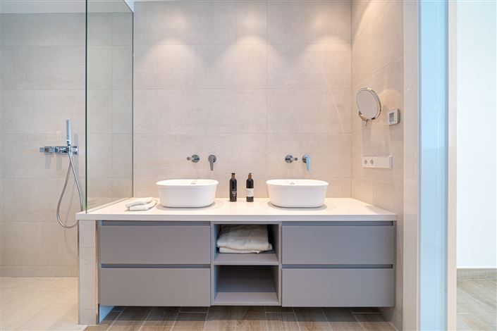 Image No.31-3 Bed Villa for sale