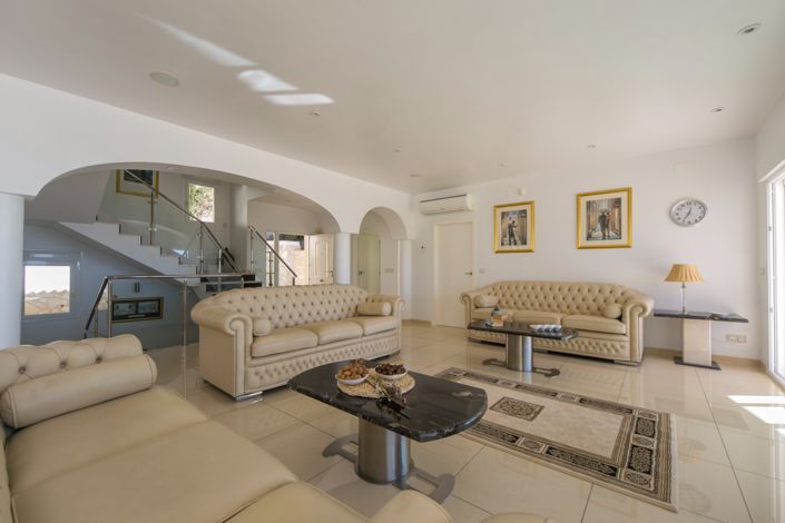 Image No.20-5 Bed Villa for sale