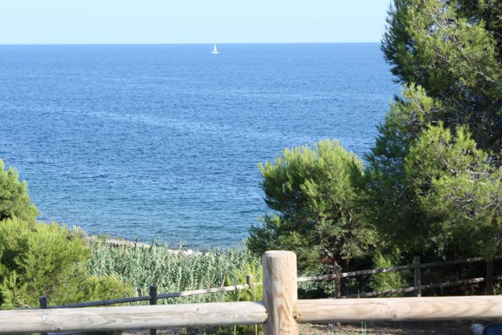 Image No.18-4 Bed Property for sale