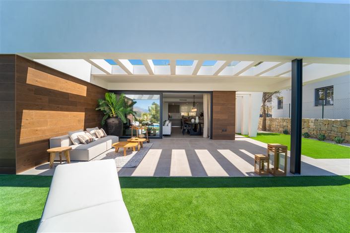 Image No.12-3 Bed Villa for sale