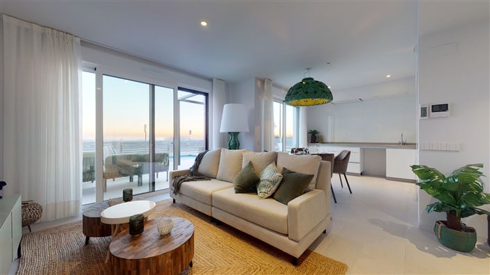 Image No.8-Villa for sale