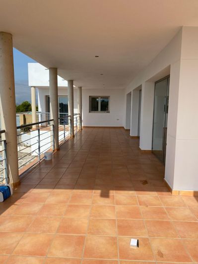 Image No.17-5 Bed Villa for sale