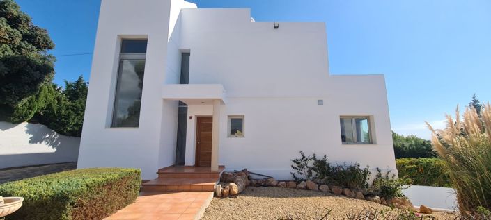Image No.3-5 Bed Villa for sale