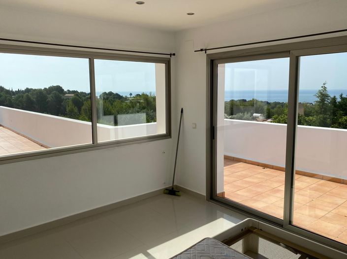 Image No.9-5 Bed Villa for sale