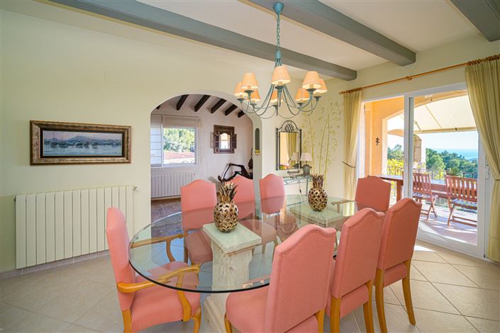 Image No.7-5 Bed Villa for sale