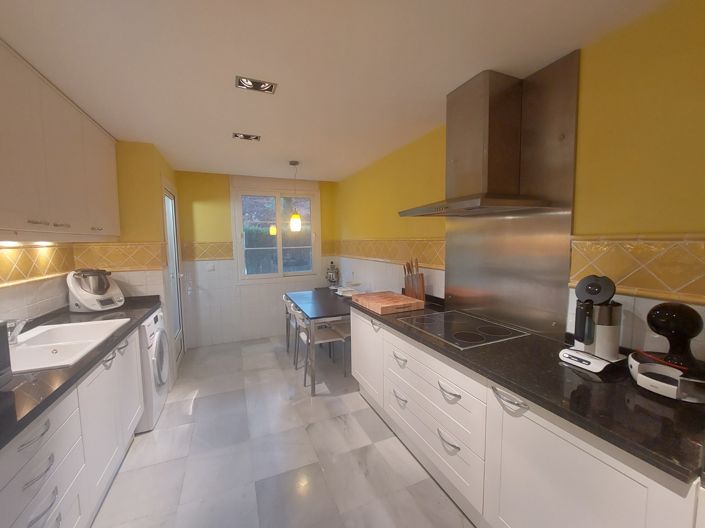 Image No.16-3 Bed Apartment for sale