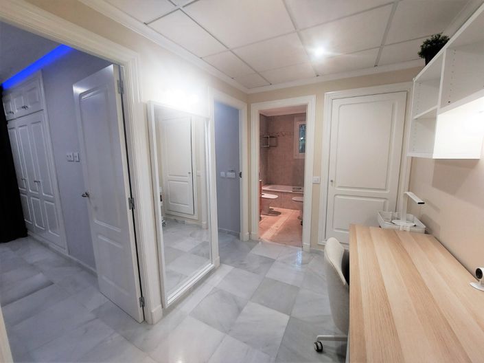 Image No.27-3 Bed Apartment for sale