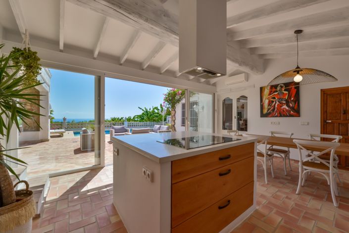 Image No.21-5 Bed Villa for sale