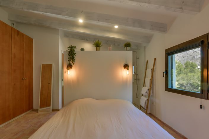 Image No.40-5 Bed Villa for sale