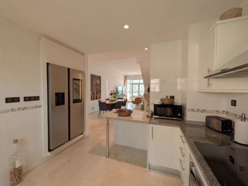 o1ijv8pjj6i311t4n1p3v1p62d5l3t