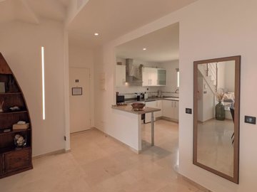 o1ijv8pjj6agv1ori19h41941hrq3r